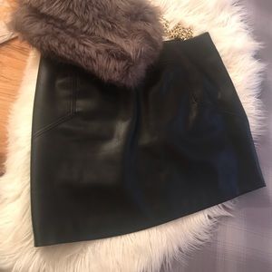 Faux leather mini skirt H&M NEW🔥with tags